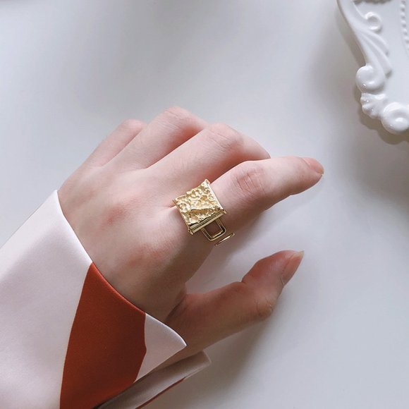 Jewelry - LAST ONE 💖18K Goldplated Square Signet Ring